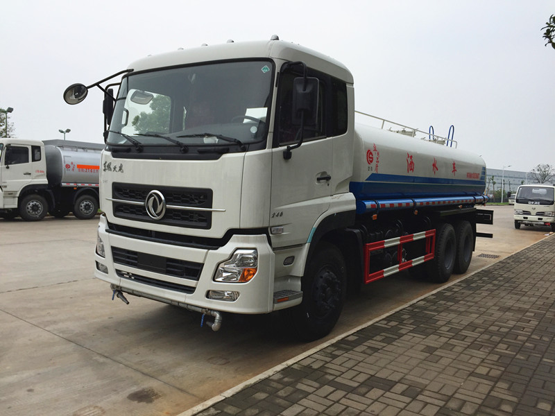 东风天龙22吨洒水车（国五）